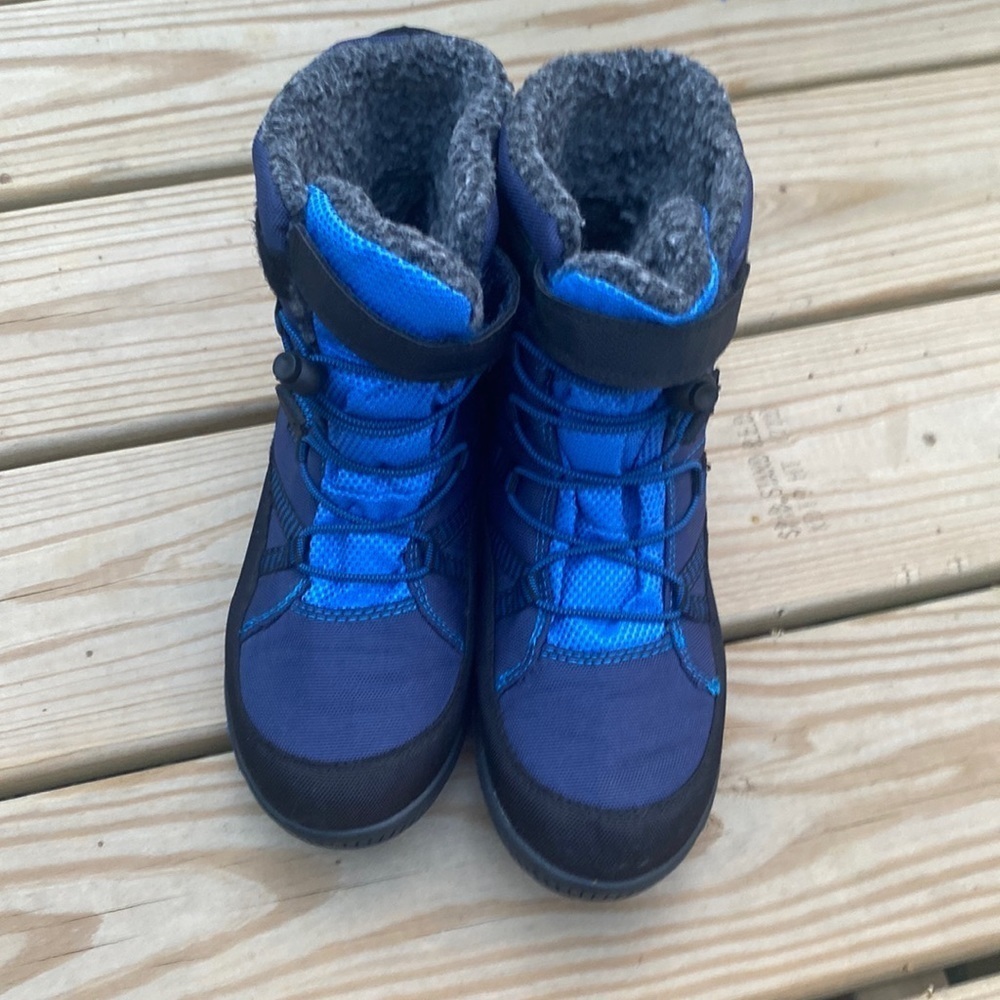 NWOBšKAMIK WATER PROOF SNOW BOOTSšSIZE 5 H-3